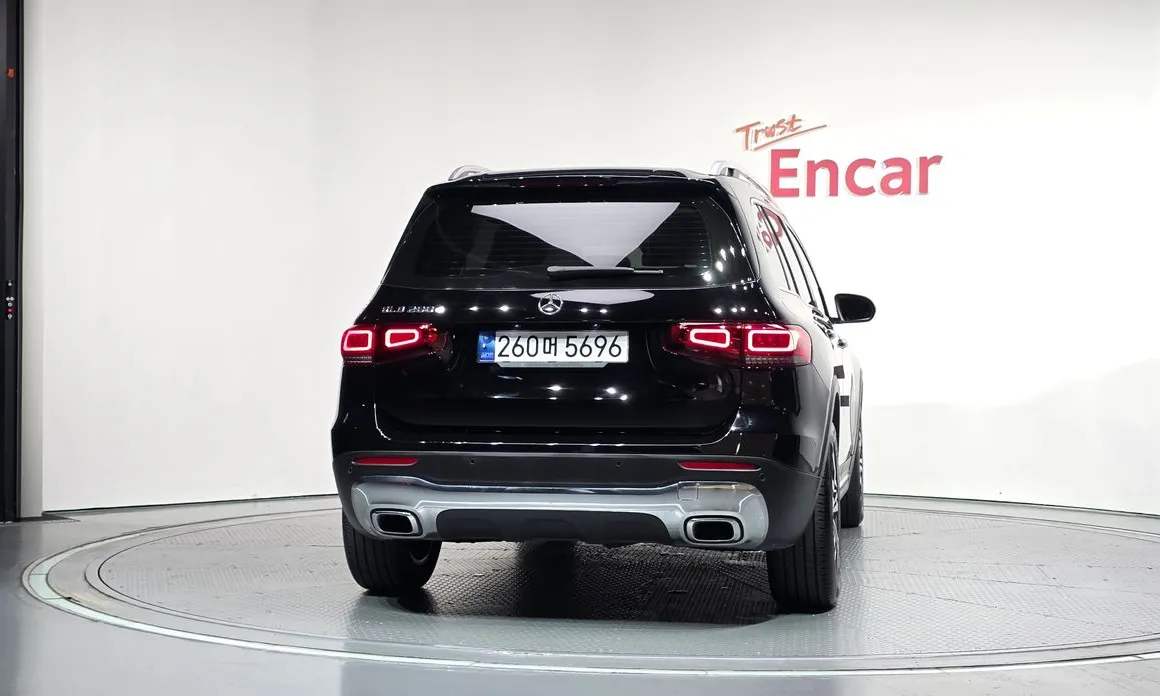 Mercedes-Benz GLB-Class