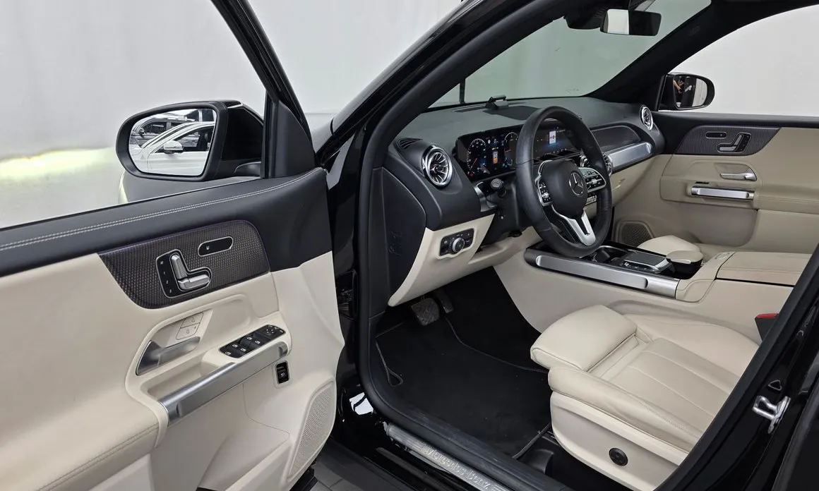 Mercedes-Benz GLB-Class