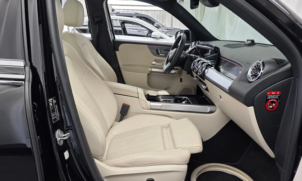 Mercedes-Benz GLB-Class