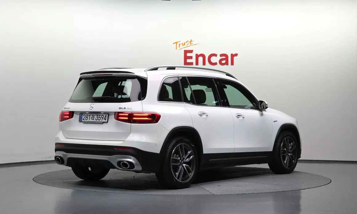 Mercedes-Benz GLB-Class