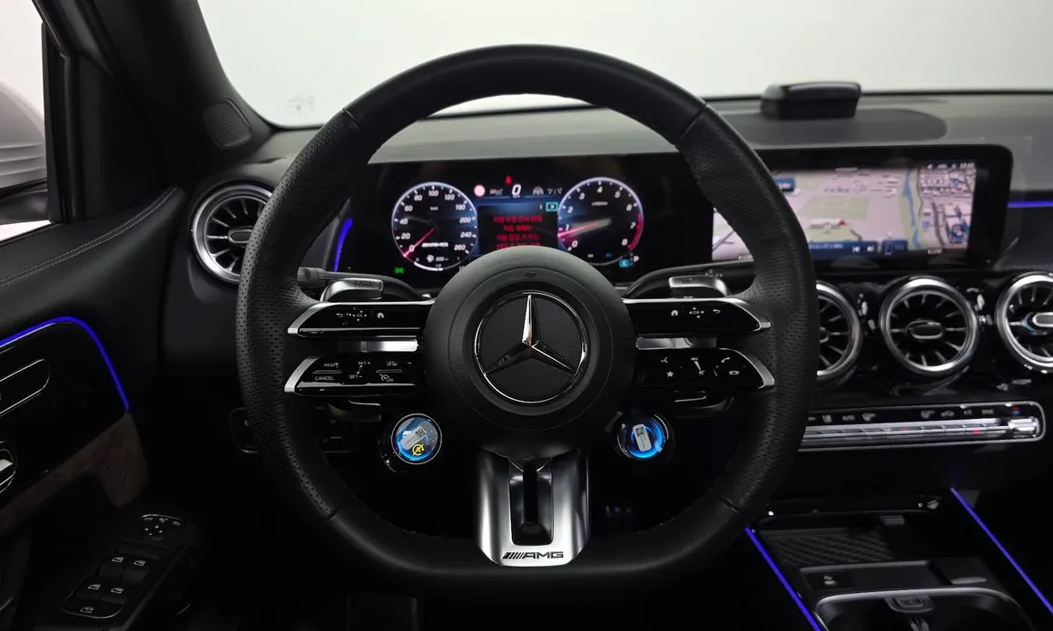 Mercedes-Benz GLB-Class