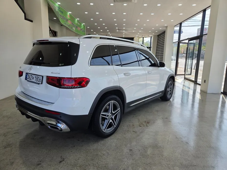 Mercedes-Benz GLB-Class
