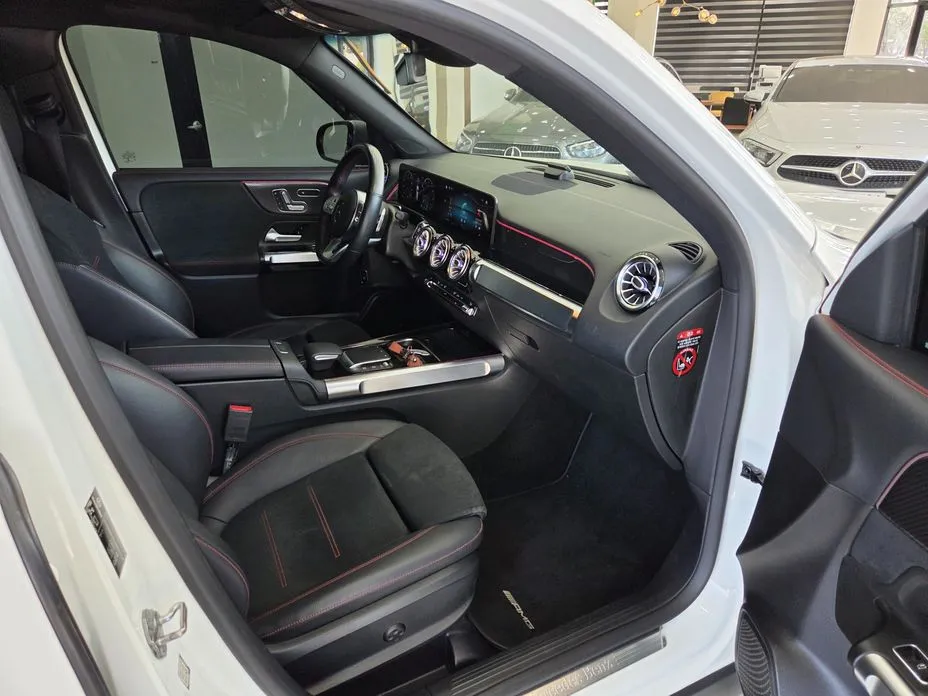 Mercedes-Benz GLB-Class