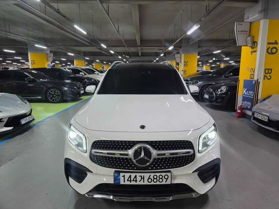 Mercedes-Benz GLB-Class