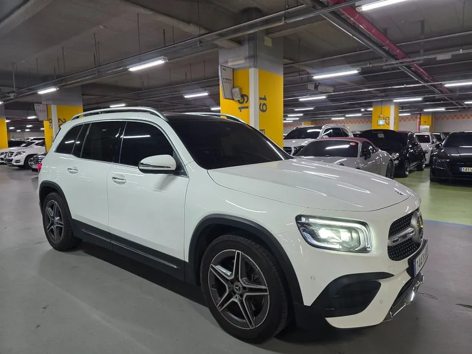 Mercedes-Benz GLB-Class