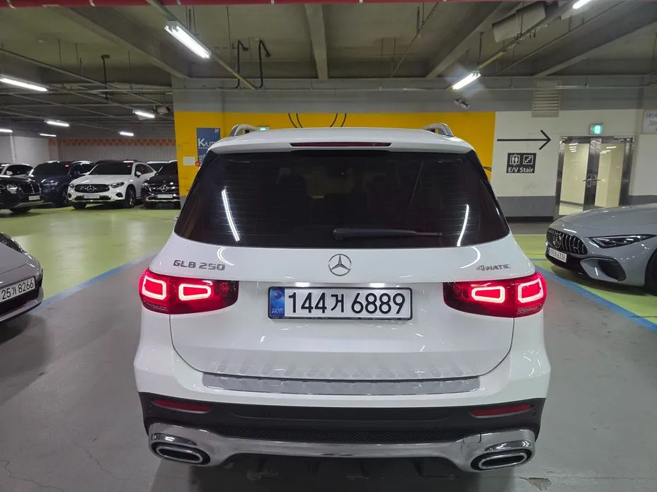 Mercedes-Benz GLB-Class