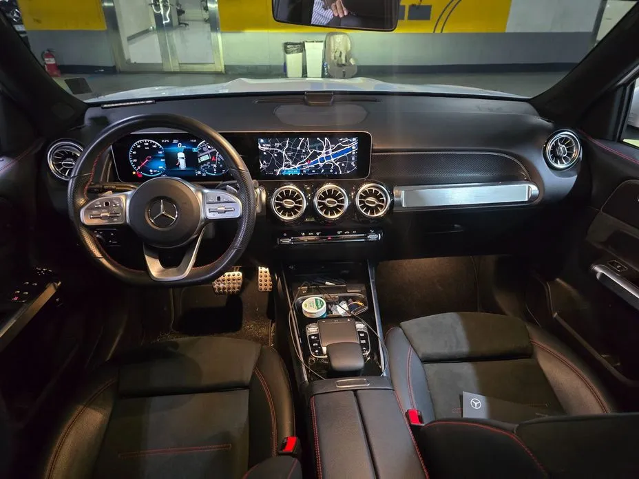 Mercedes-Benz GLB-Class