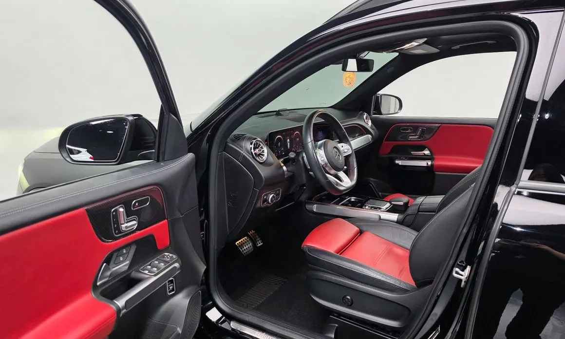 Mercedes-Benz GLB-Class