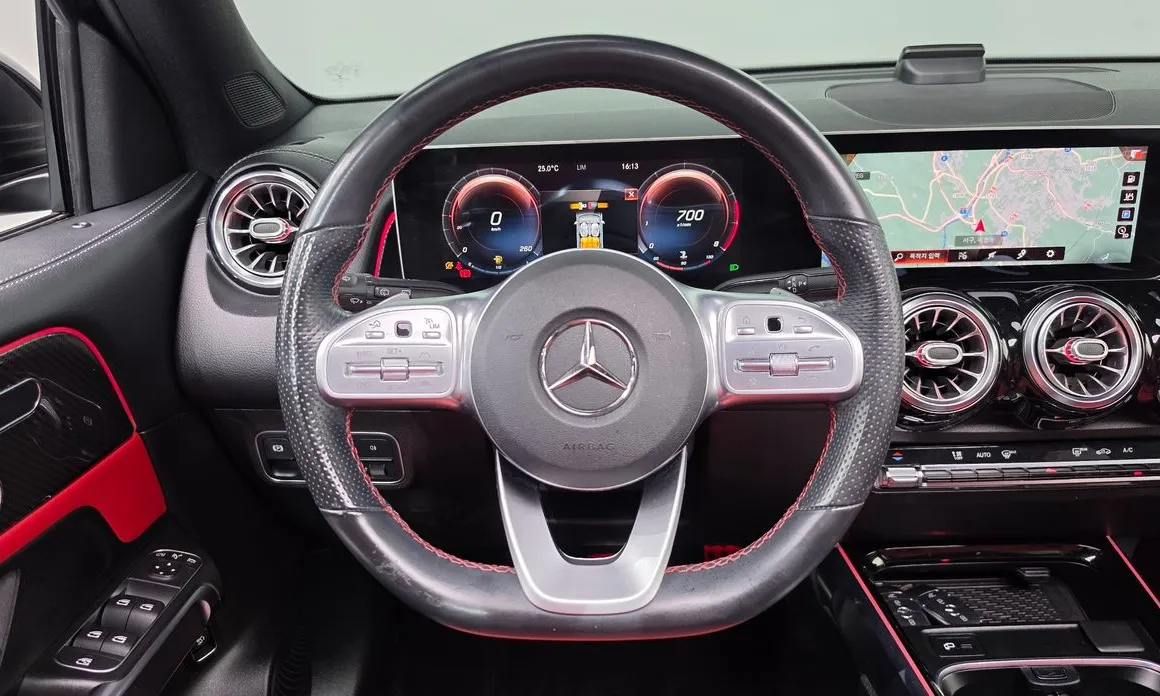 Mercedes-Benz GLB-Class