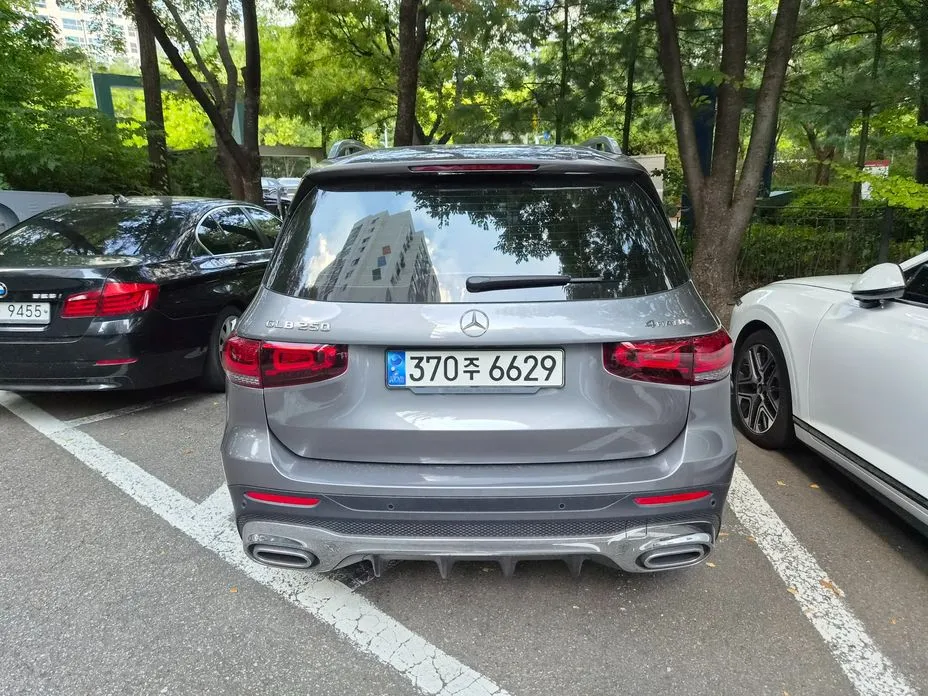 Mercedes-Benz GLB-Class