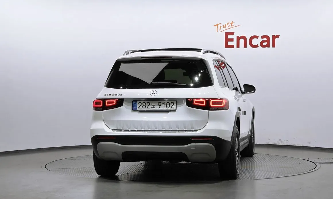 Mercedes-Benz GLB-Class