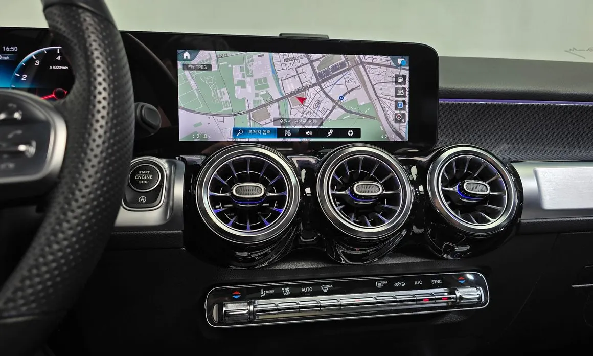 Mercedes-Benz GLB-Class