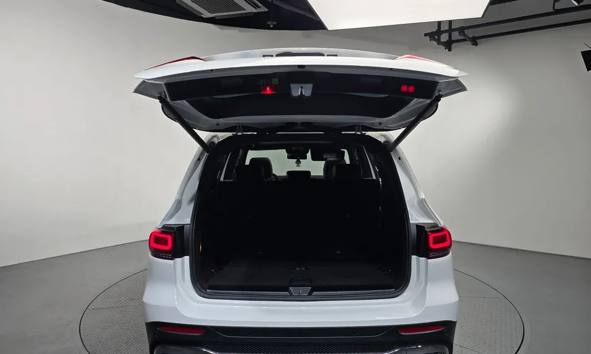 Mercedes-Benz GLB-Class