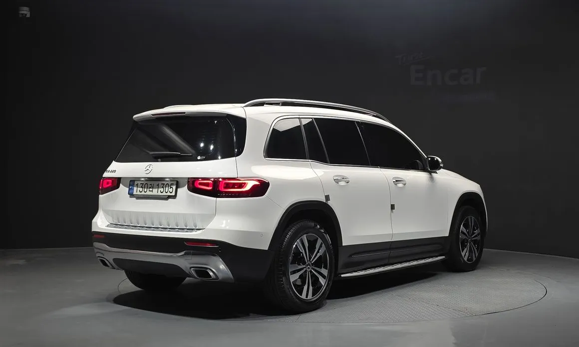 Mercedes-Benz GLB-Class