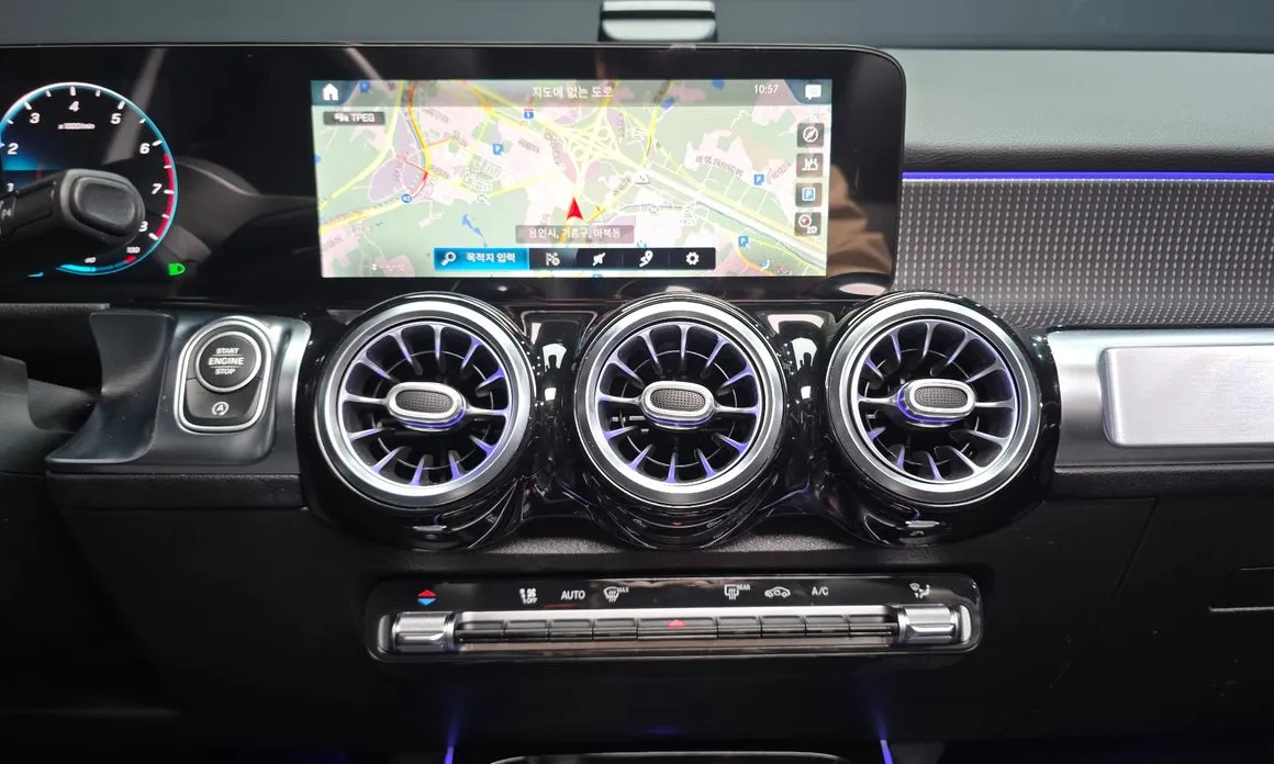Mercedes-Benz GLB-Class