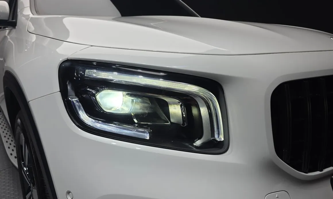 Mercedes-Benz GLB-Class