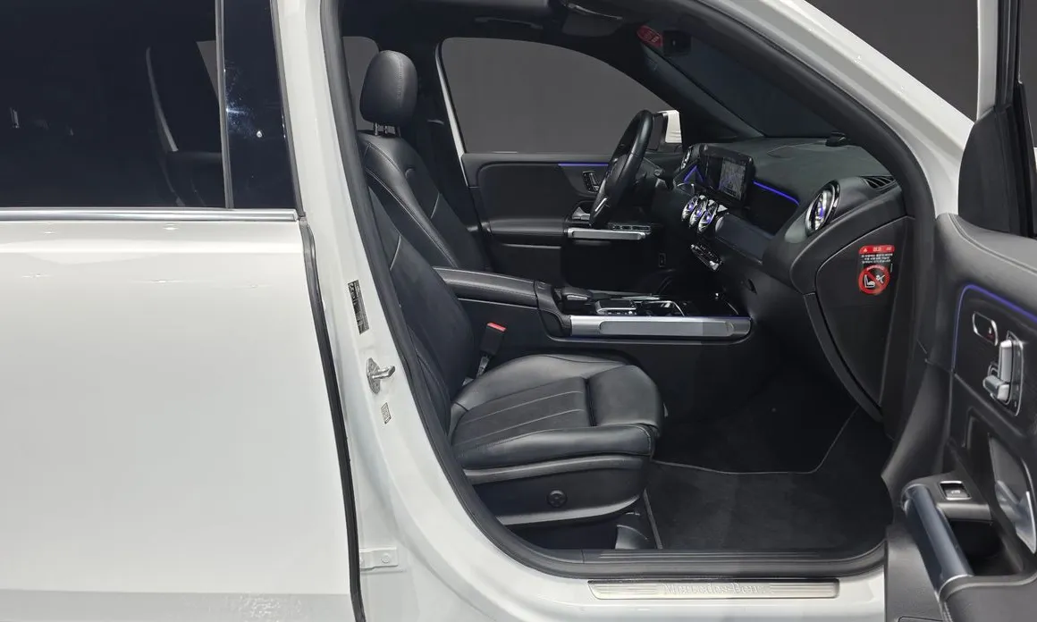 Mercedes-Benz GLB-Class