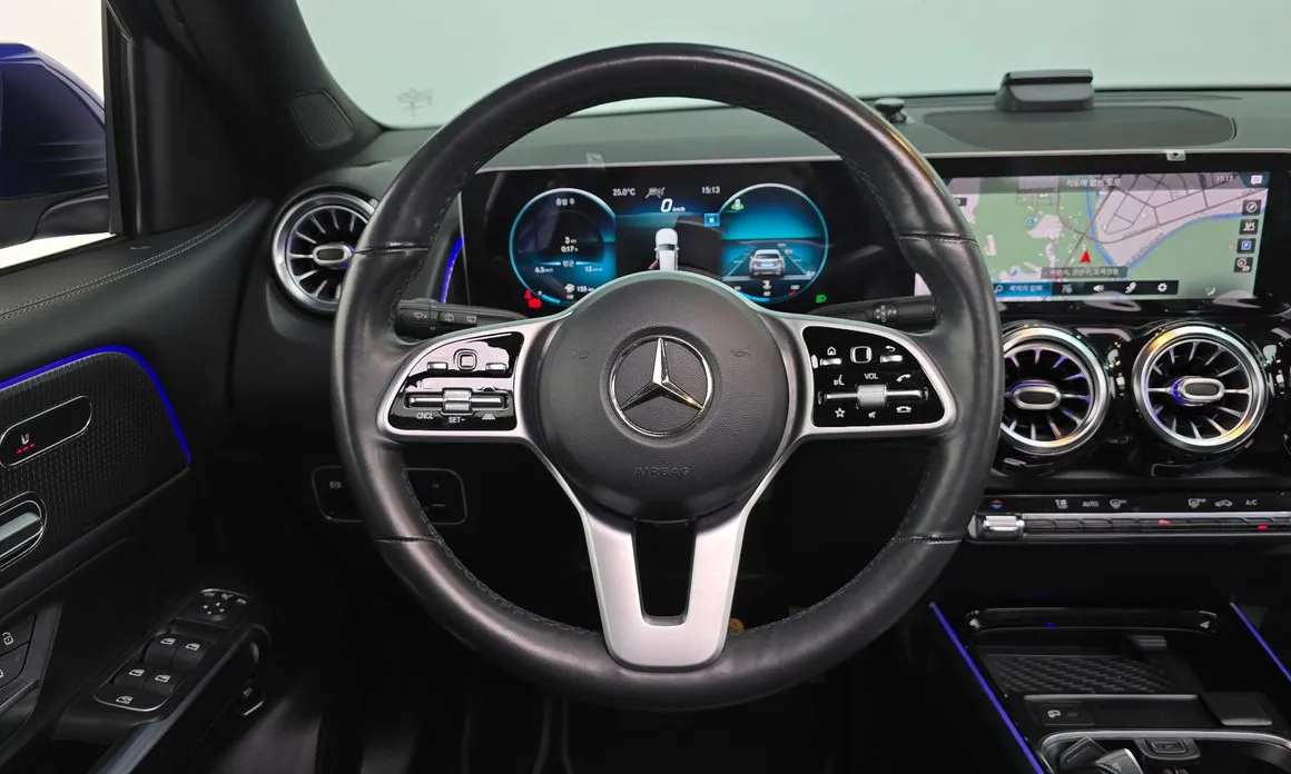 Mercedes-Benz GLB-Class