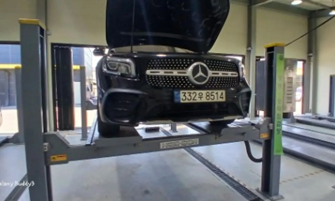 Mercedes-Benz GLB-Class