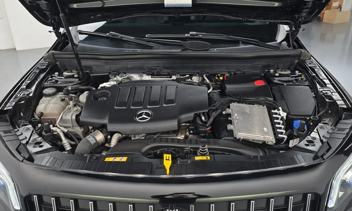 Mercedes-Benz GLB-Class