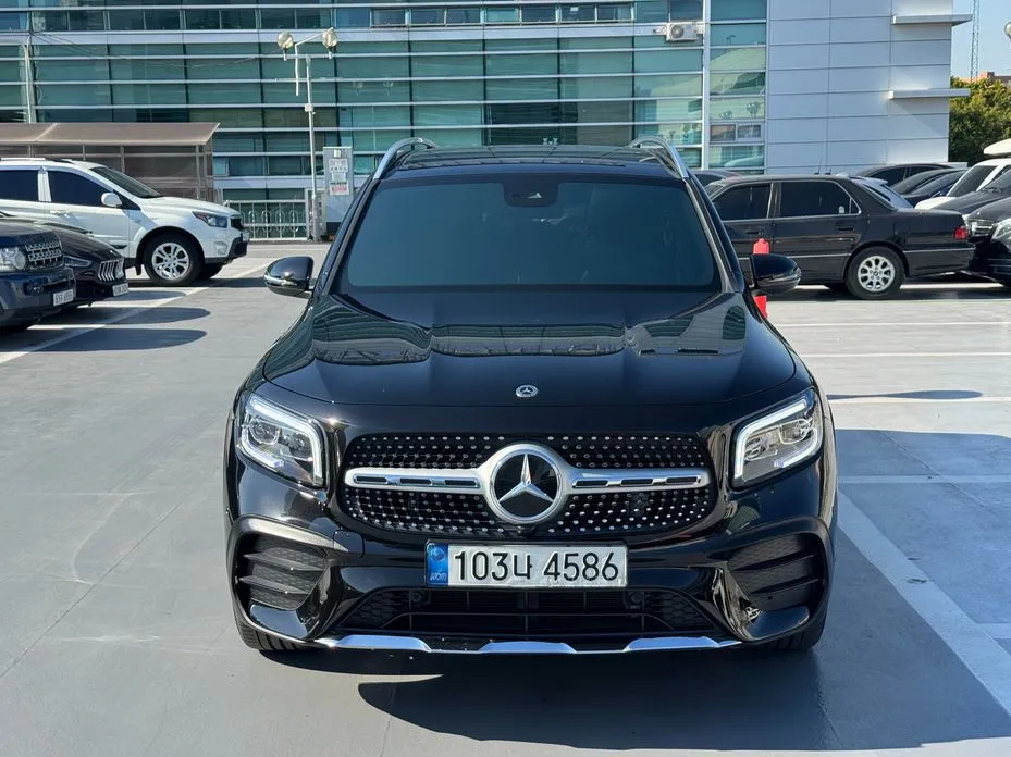 Mercedes-Benz GLB-Class
