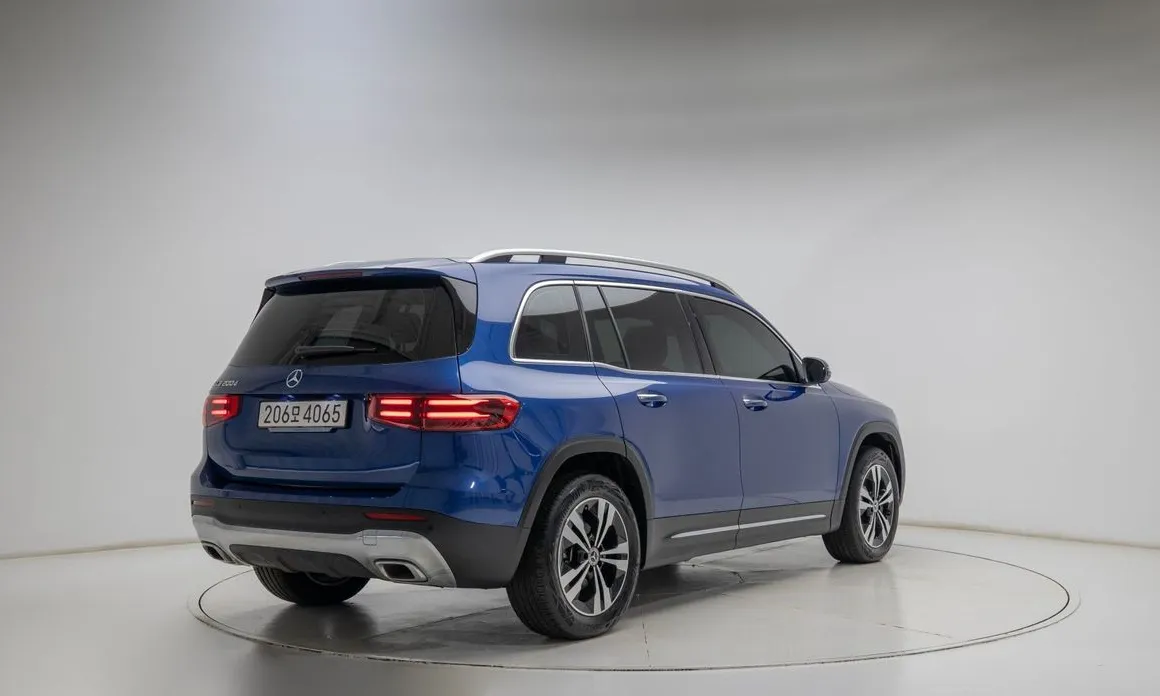 Mercedes-Benz GLB-Class
