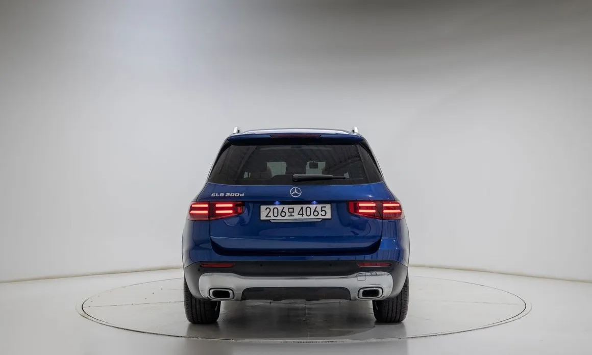 Mercedes-Benz GLB-Class