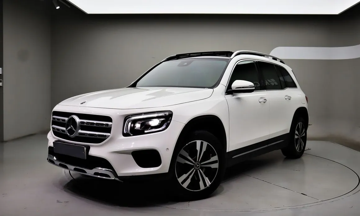 Mercedes-Benz GLB-Class