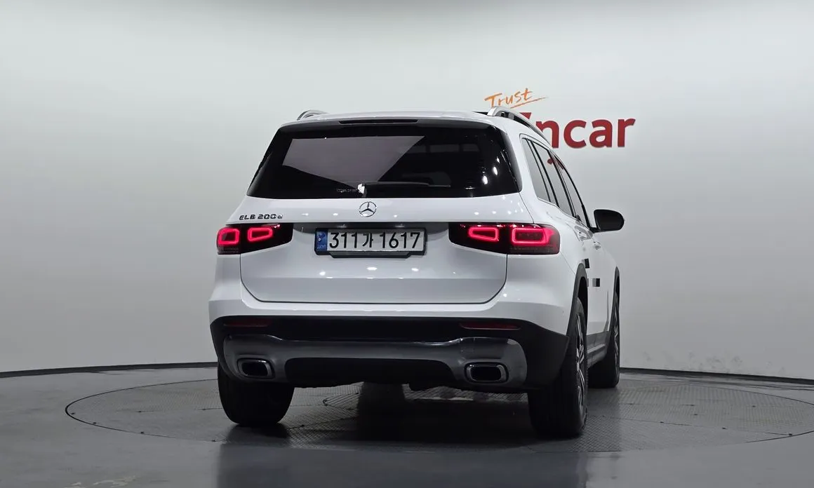 Mercedes-Benz GLB-Class
