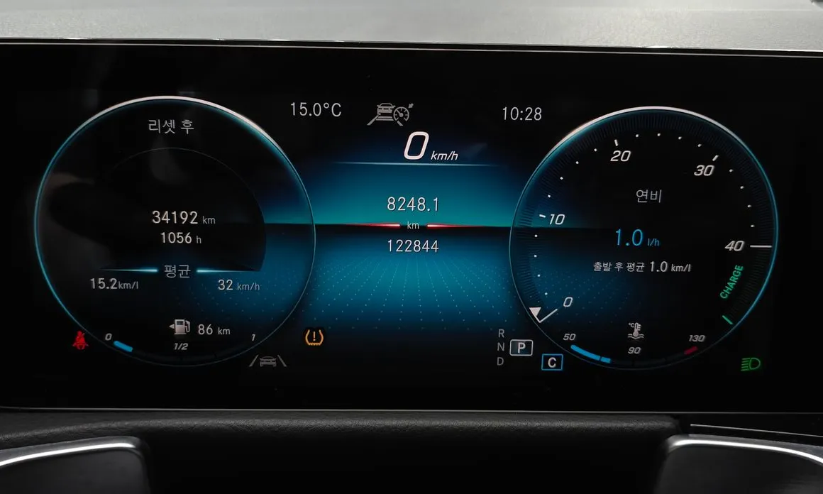 Mercedes-Benz GLB-Class