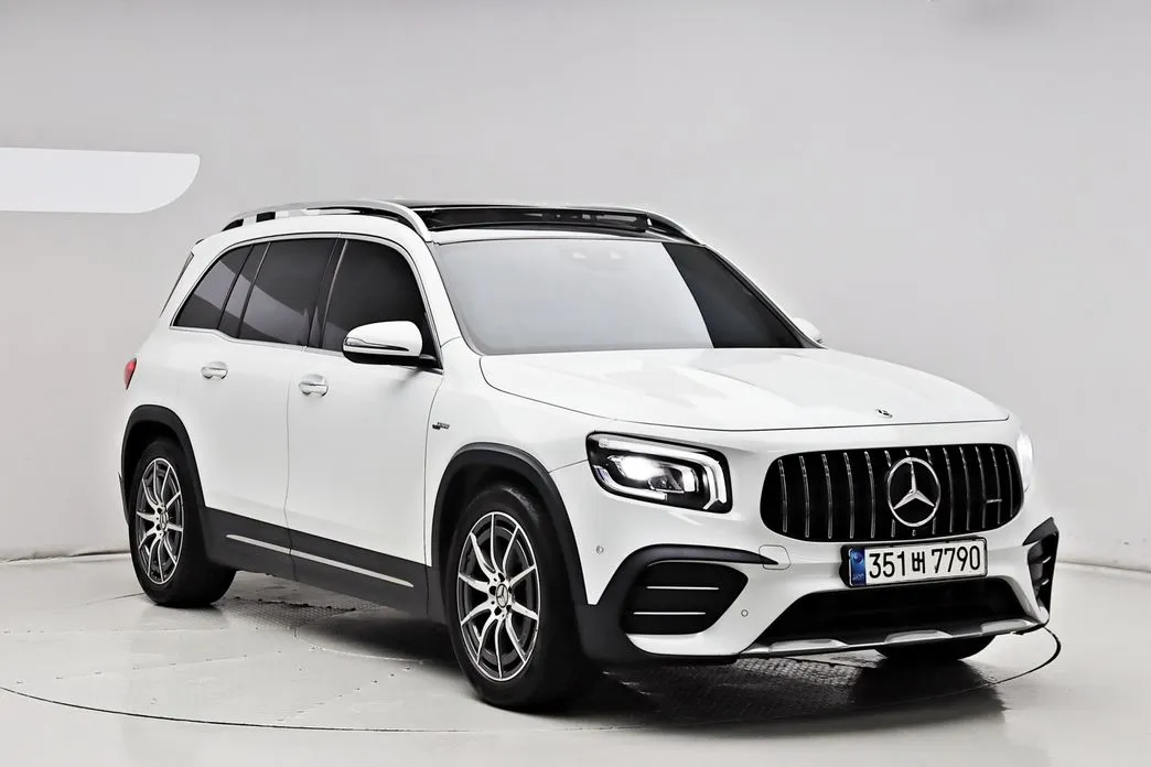 Mercedes-Benz GLB-Class