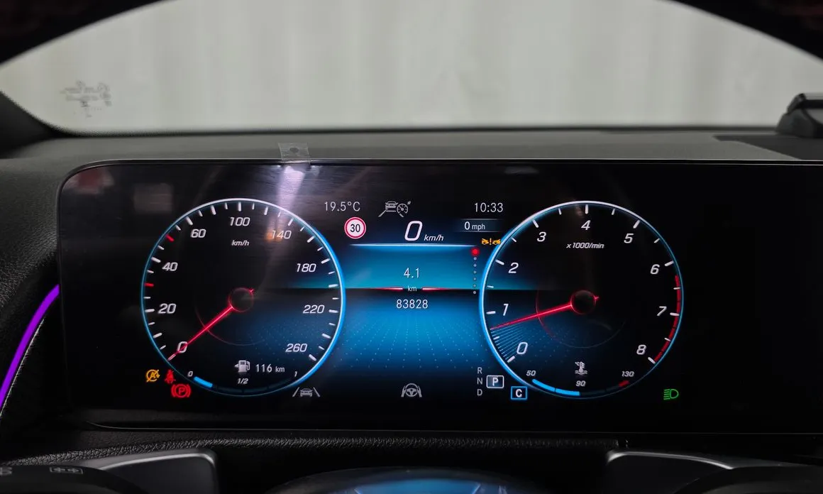 Mercedes-Benz GLB-Class