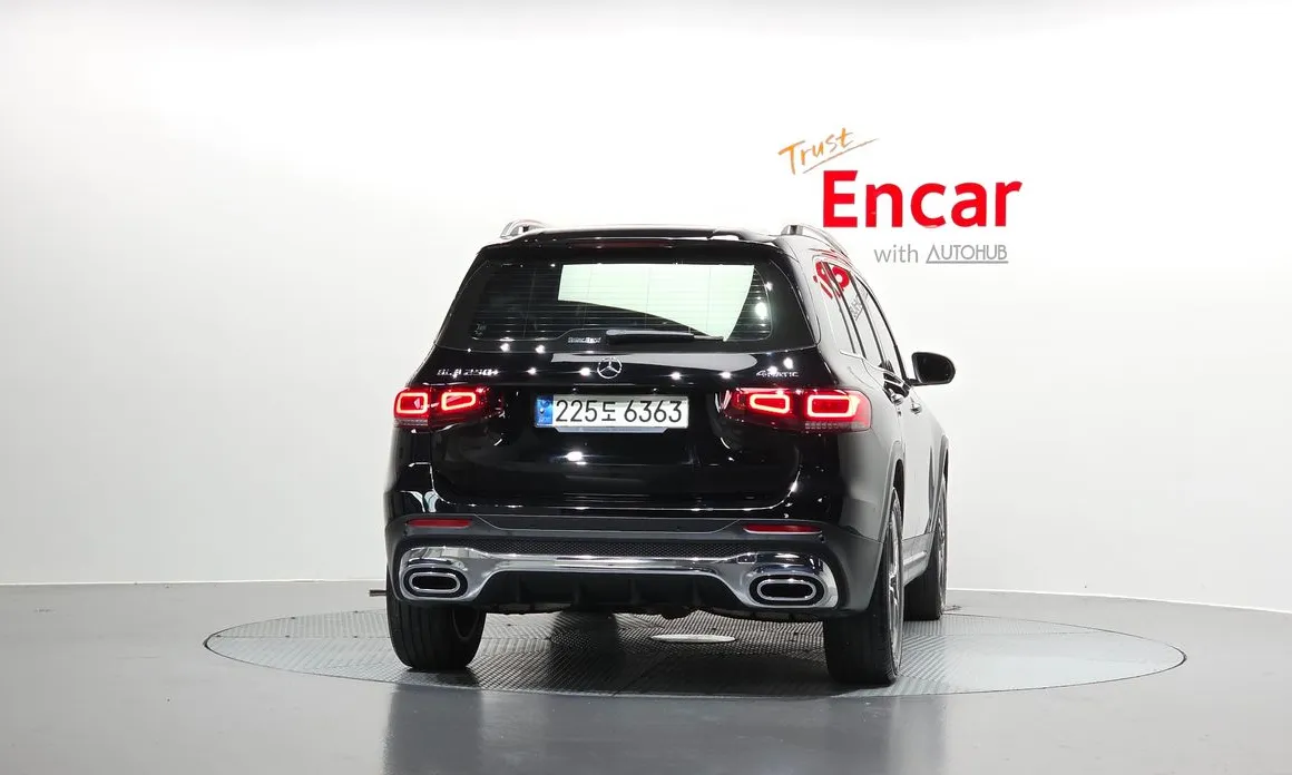 Mercedes-Benz GLB-Class