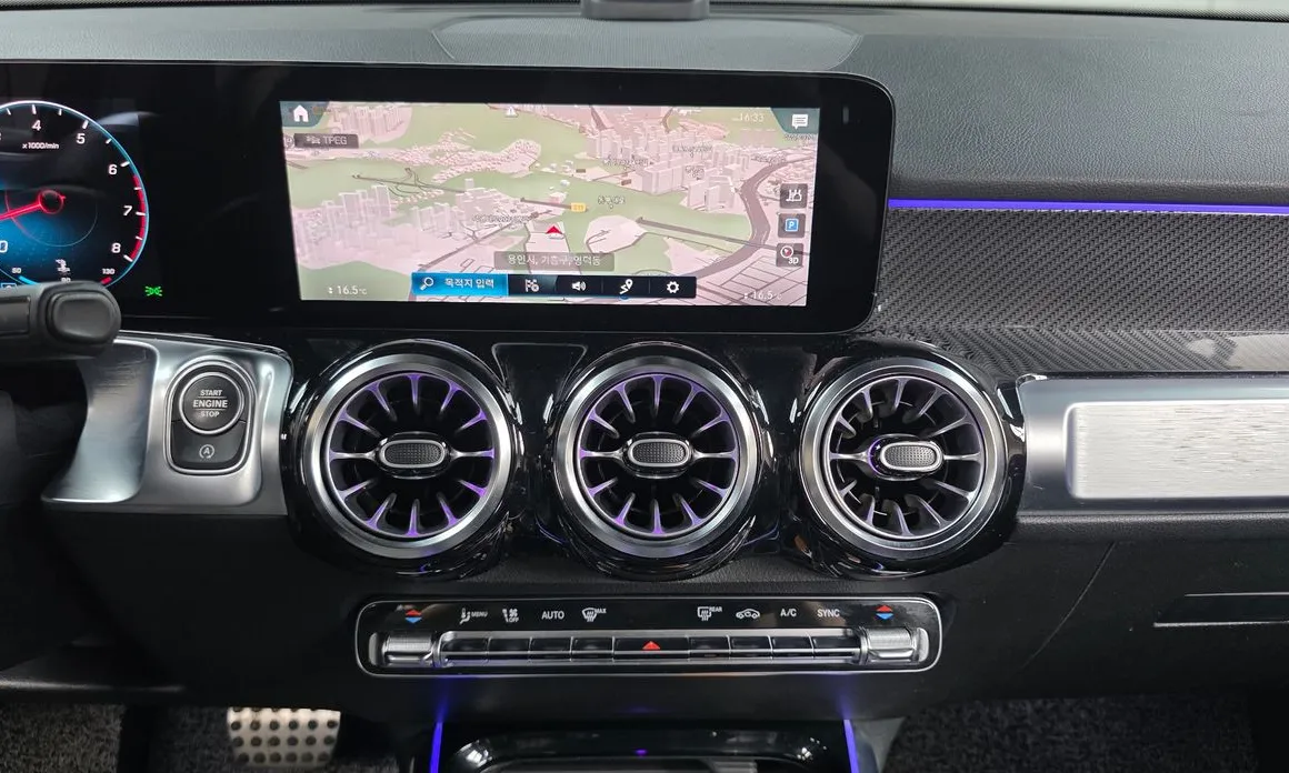 Mercedes-Benz GLB-Class