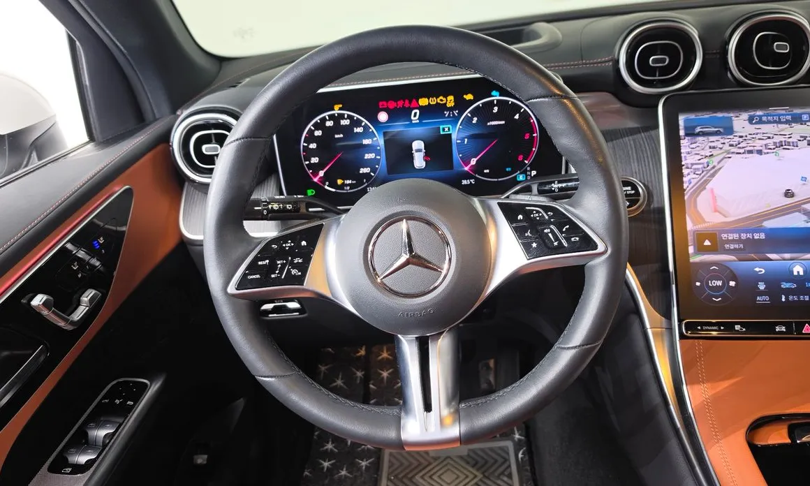 Mercedes-Benz GLC-Class