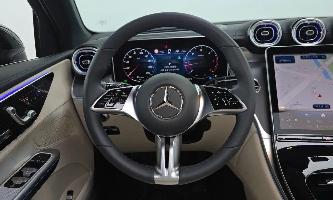 Mercedes-Benz GLC-Class