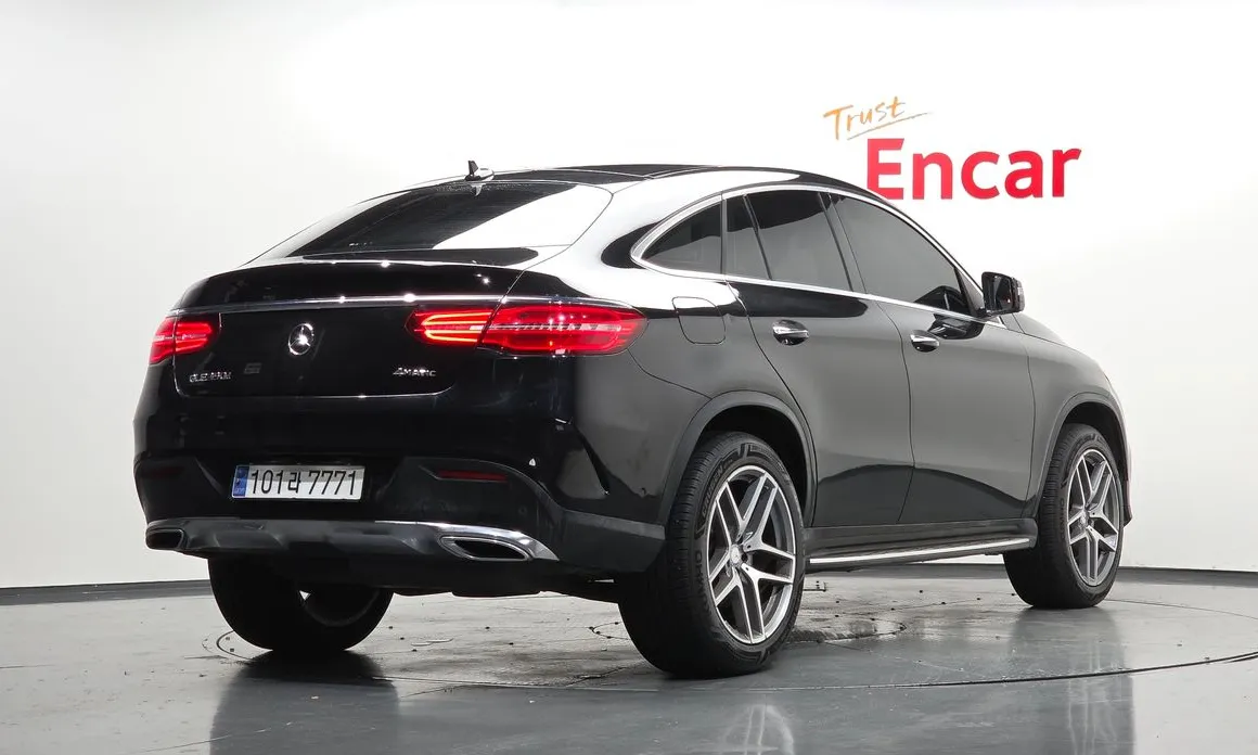 Mercedes-Benz GLE-Class