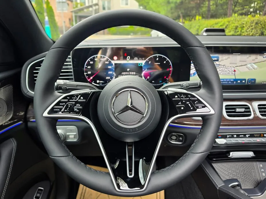 Mercedes-Benz GLE-Class