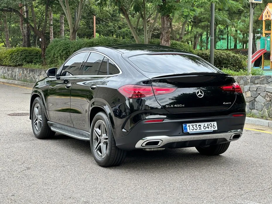 Mercedes-Benz GLE-Class