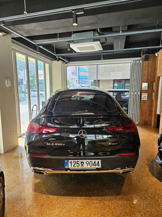 Mercedes-Benz GLE-Class