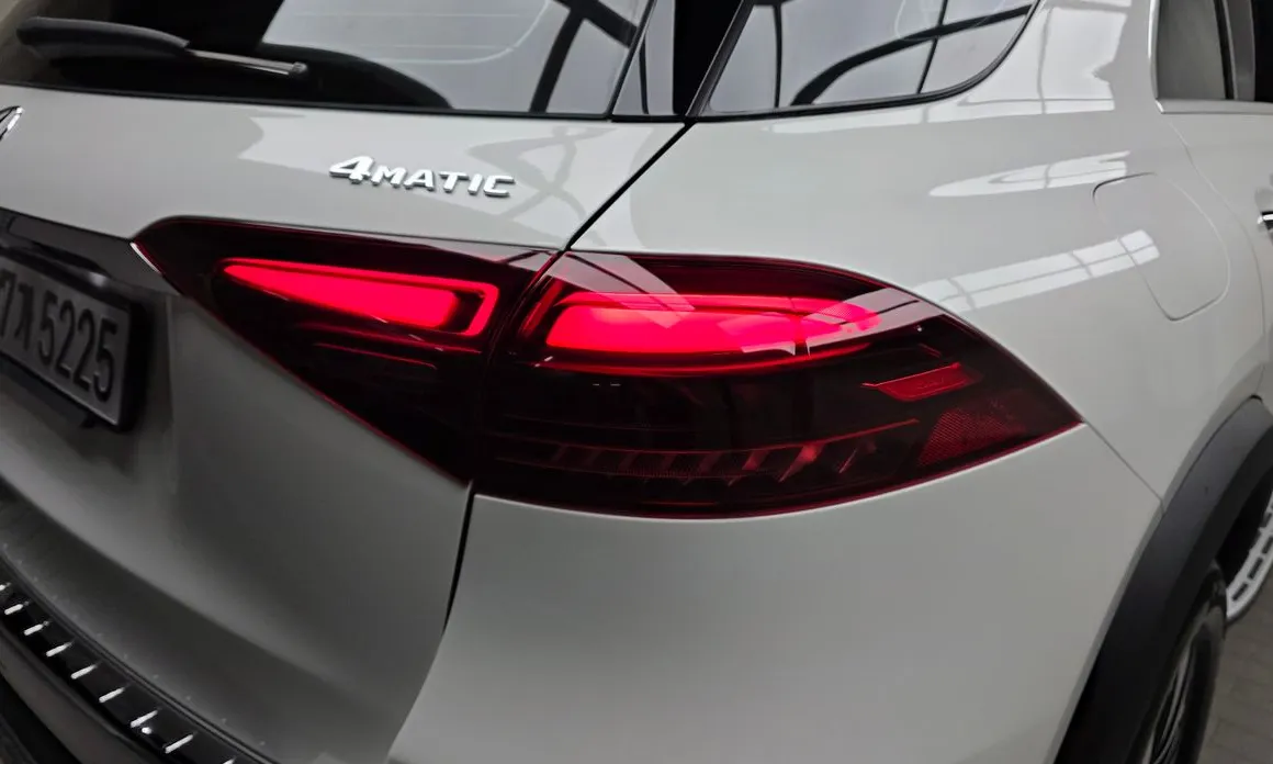 Mercedes-Benz GLE-Class
