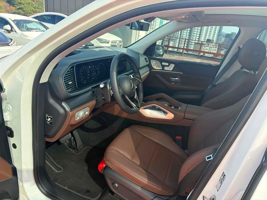 Mercedes-Benz GLE-Class