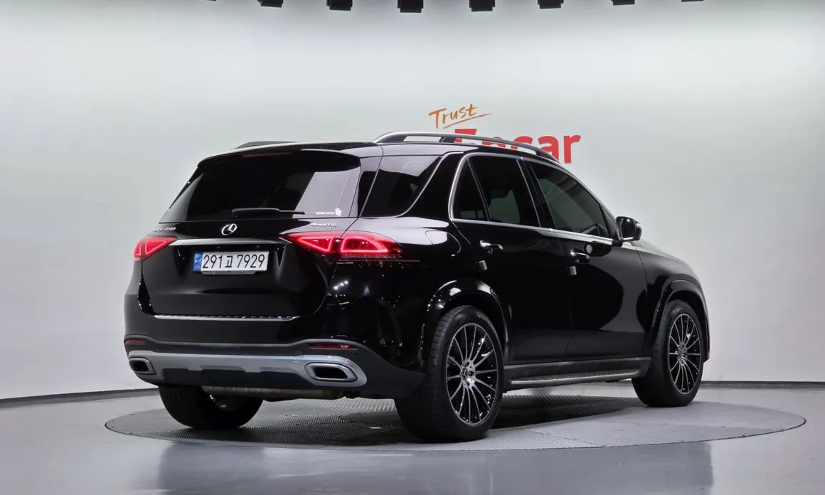 Mercedes-Benz GLE-Class