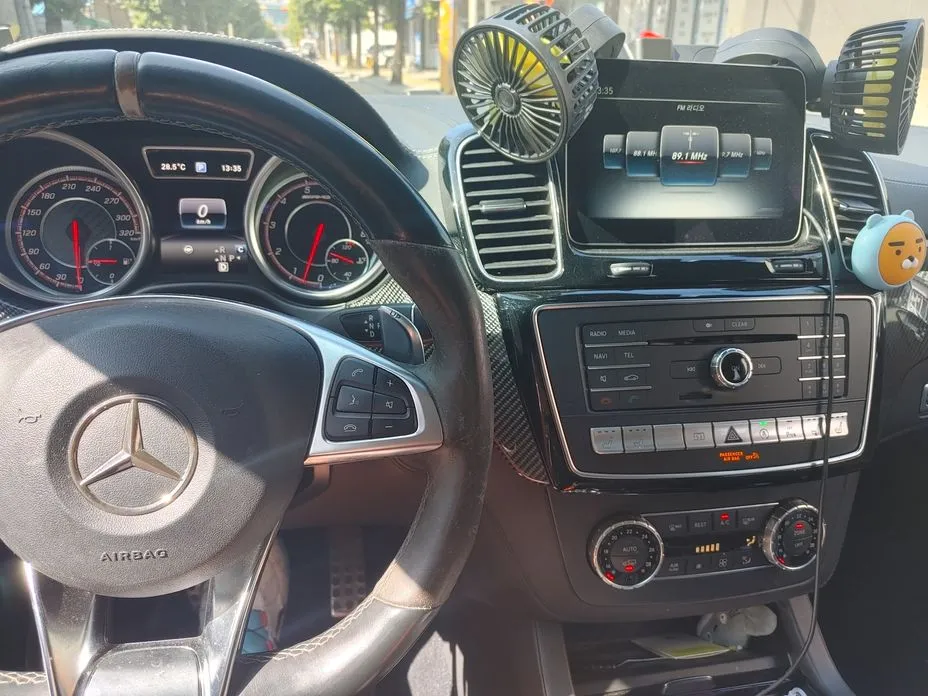 Mercedes-Benz GLE-Class