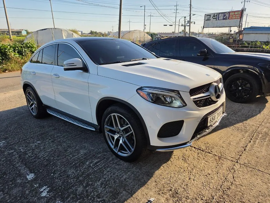 Mercedes-Benz GLE-Class