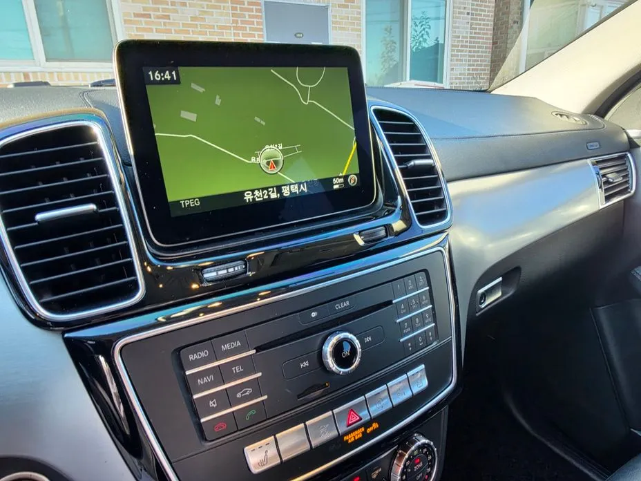 Mercedes-Benz GLE-Class