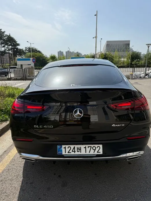 Mercedes-Benz GLE-Class