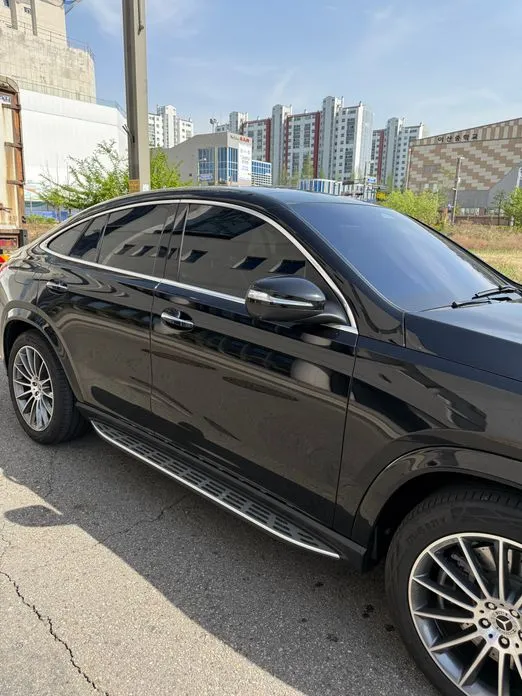 Mercedes-Benz GLE-Class