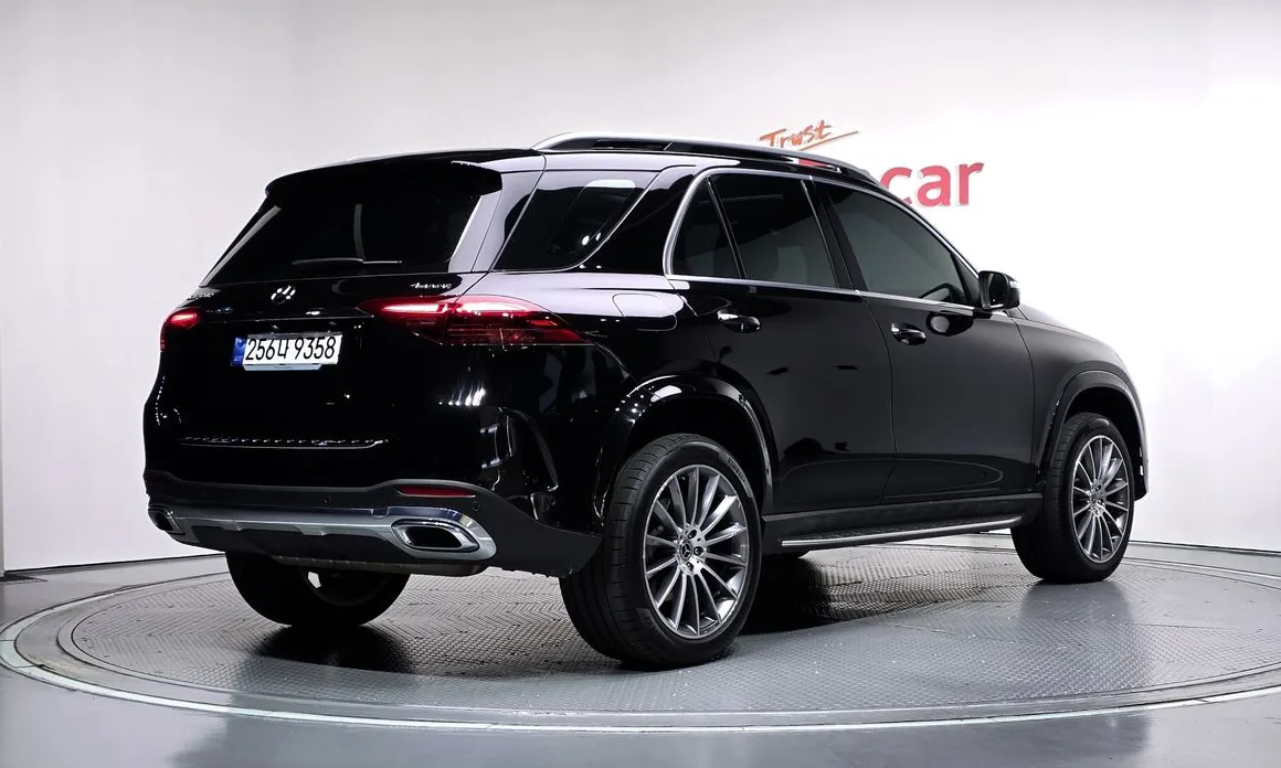 Mercedes-Benz GLE-Class