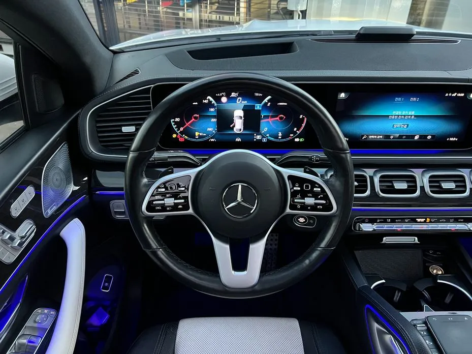 Mercedes-Benz GLE-Class